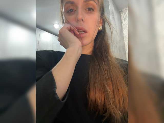 Zarina888 from BongaCams