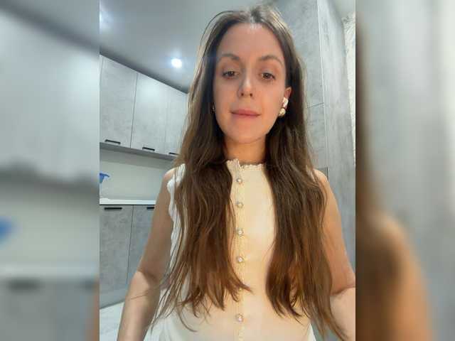 Zarina888's BongaCams show and profile