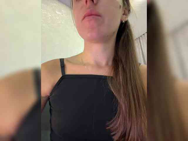 Zarina888 webcam