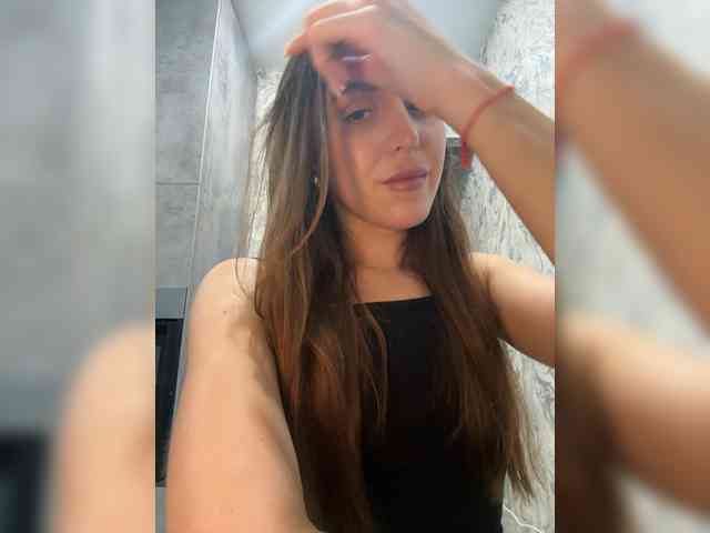 Zarina888 webcam