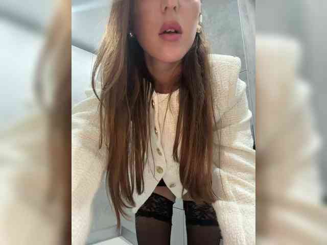 Zarina888 webcam
