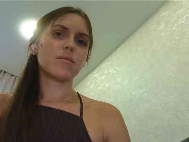 Zarina888 webcam