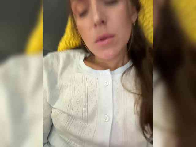 Zarina888 webcam