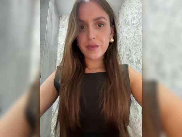 Zarina888 webcam