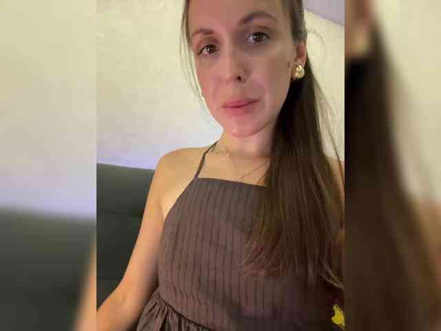 Zarina888 webcam