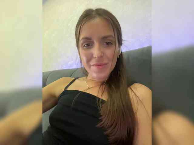 Zarina888 webcam
