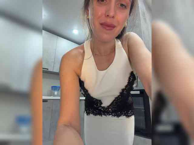 Zarina888 Live Webcam on BongaCams