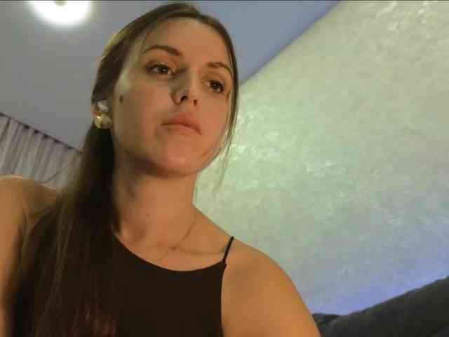 Zarina888 webcam