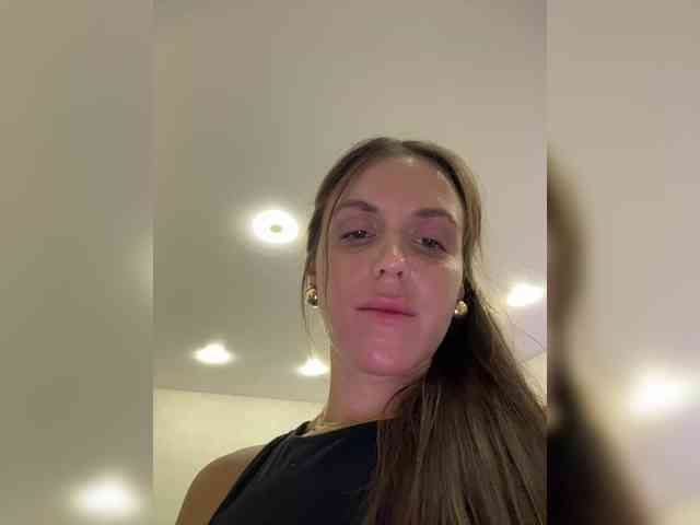 Zarina888 webcam