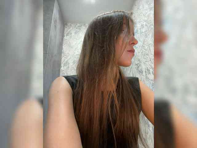 Zarina888 webcam