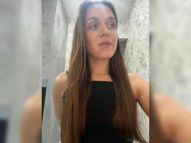 Zarina888 webcam
