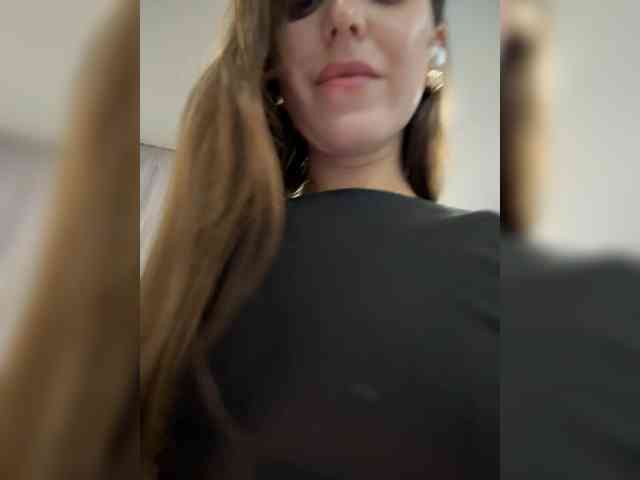 Zarina888 webcam