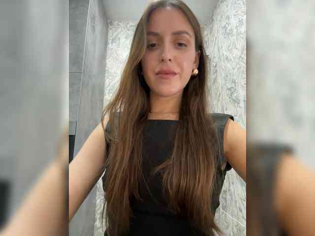 Zarina888 webcam