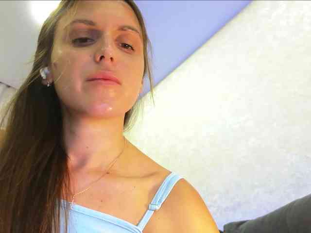 Zarina888 webcam