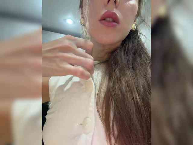 Zarina888 Live Webcam on BongaCams