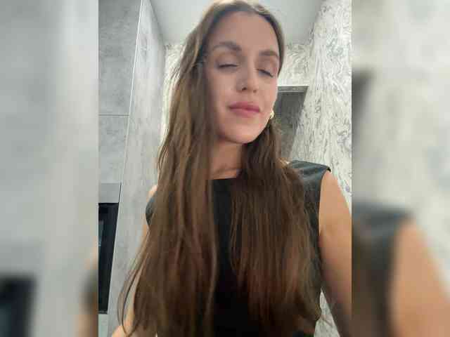 Zarina888 webcam