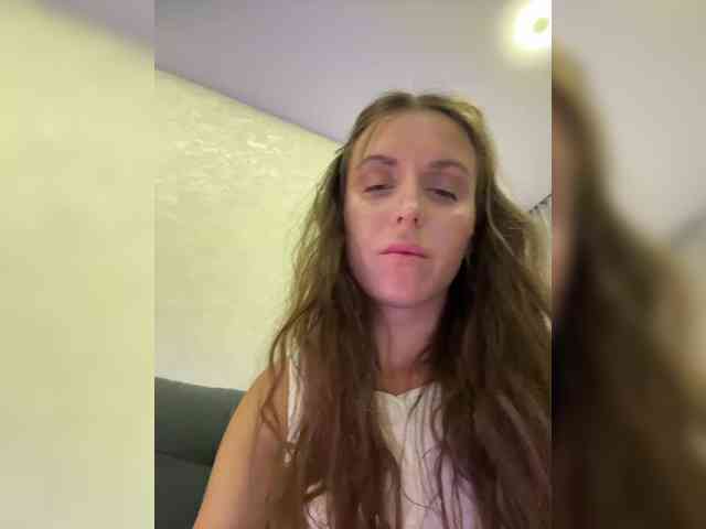 Zarina888 webcam