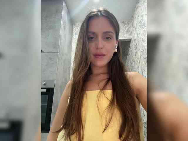 Zarina888 webcam