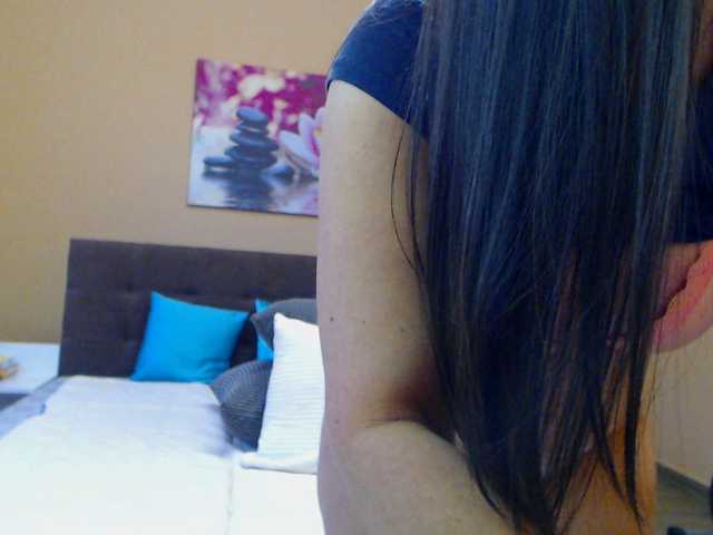 le modèle Maya_Banks est en webcam porno dans un show sur le site bongacams, il possède les tags suivants: White/Caucasian,Brunette,Trimmed