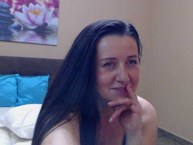 Salome8888 Live Cam on BongaCams