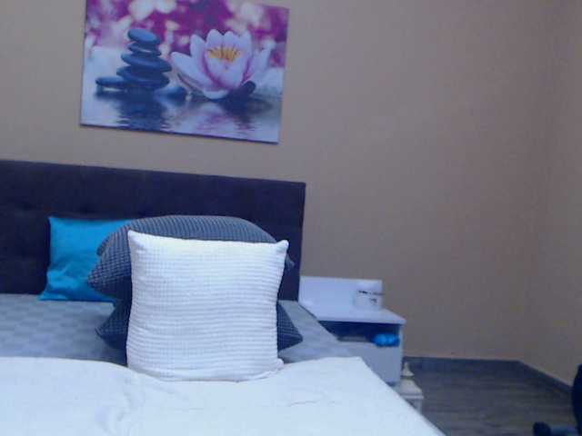 le modèle Maya_Banks est en webcam porno dans un show sur le site bongacams, il possède les tags suivants: White/Caucasian,Brunette,Trimmed