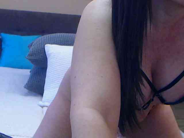 Salome8888 Live Webcam on BongaCams