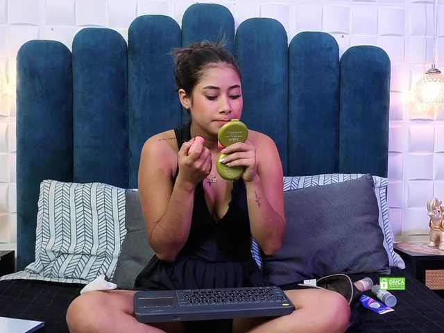 VioletMontes's BongaCams show and profile