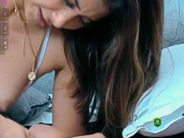 VioletMontes webcam