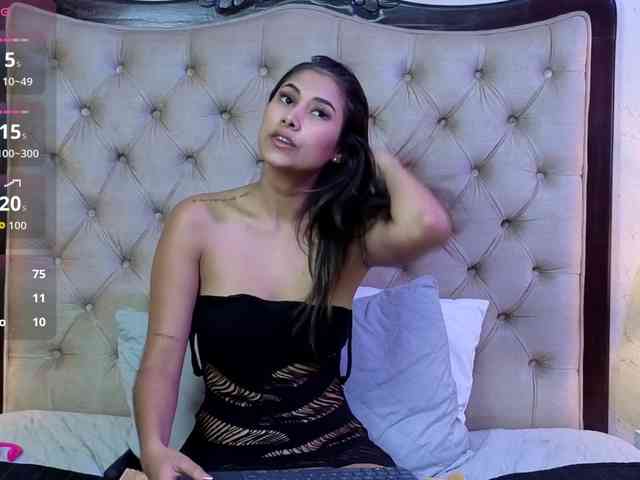 VioletMontes VioletMontes