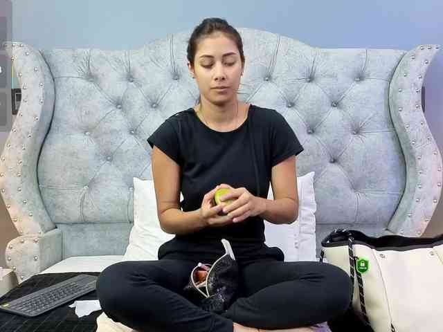 VioletMontes VioletMontes