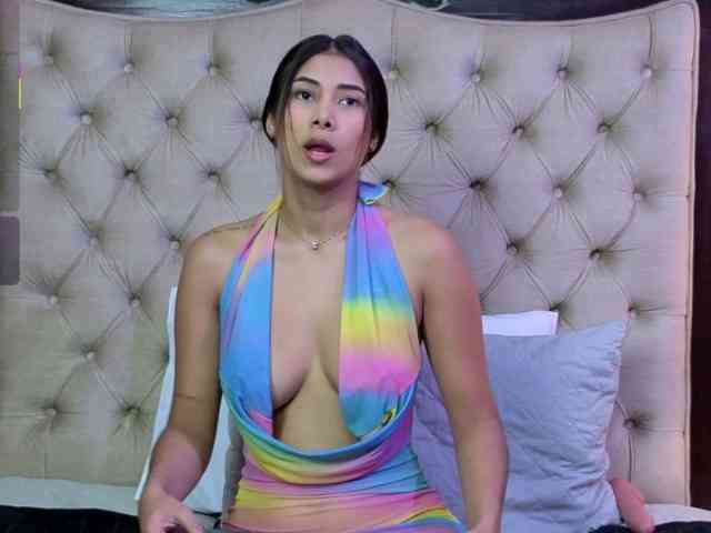 VioletMontes VioletMontes