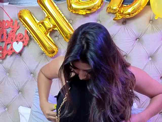 VioletMontes VioletMontes