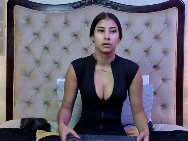 VioletMontes VioletMontes