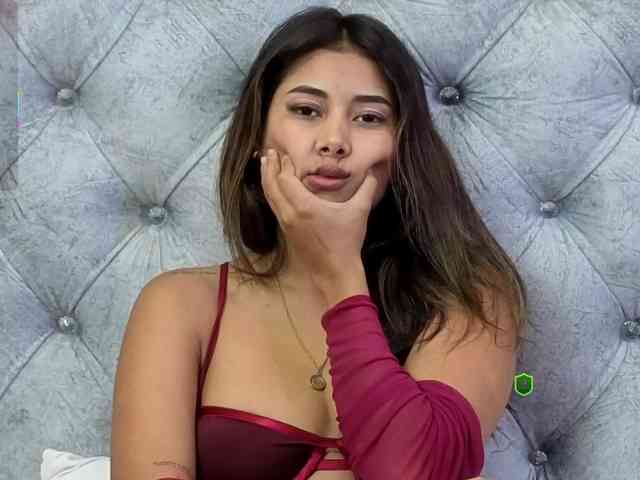 VioletMontes Live Webcam on BongaCams