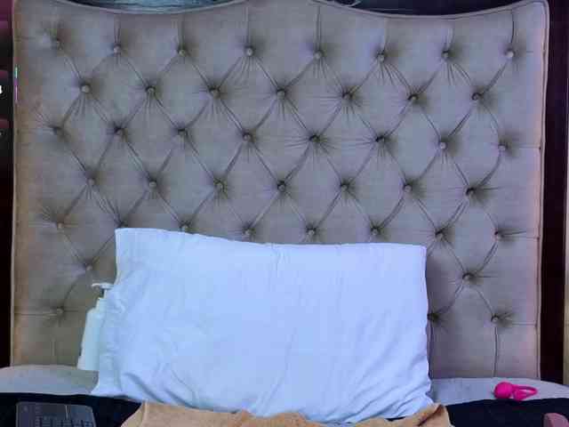 VioletMontes VioletMontes