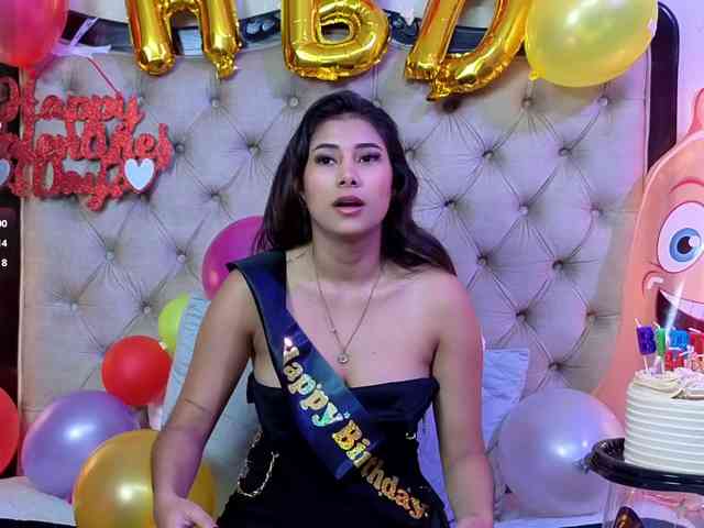 VioletMontes VioletMontes