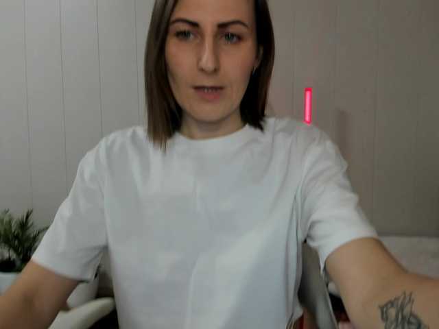 Kiza9's BongaCams show and profile