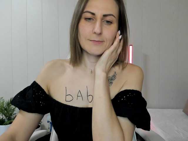 Kiza9's BongaCams show and profile