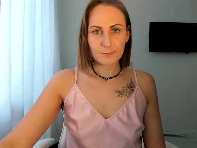 Kiza9's BongaCams show and profile