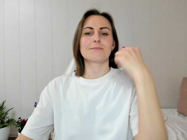 Kiza9's BongaCams show and profile