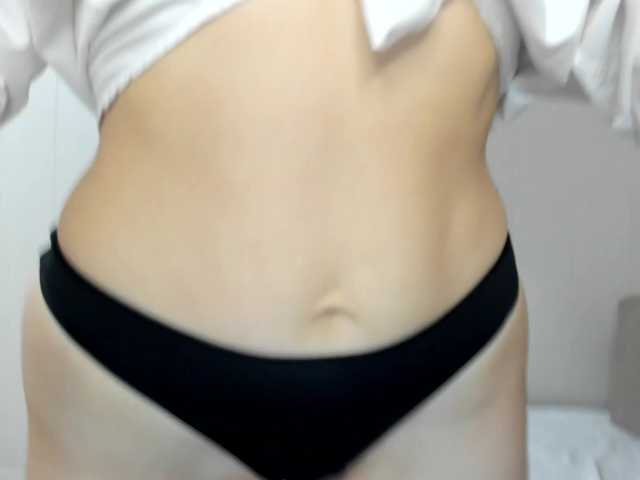 Kiza9's BongaCams show and profile