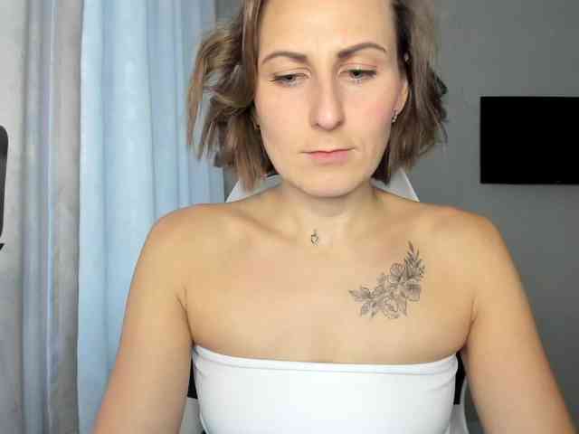 Kiza9 Live Webcam on BongaCams