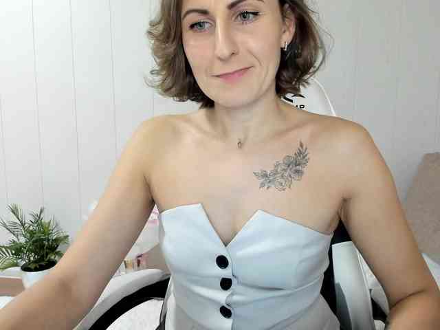 Kiza9 Live Webcam on BongaCams