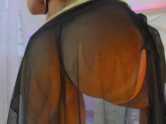 samanthaevans webcam