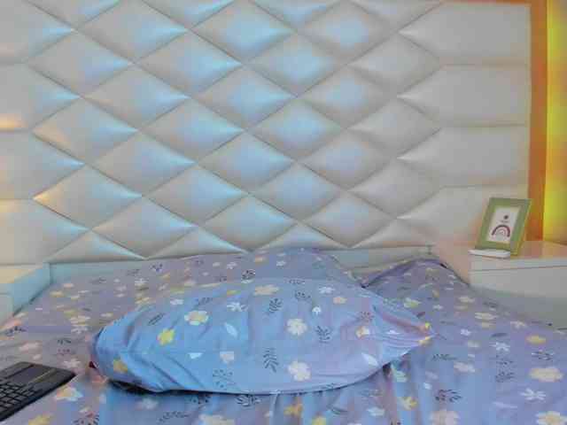 samanthaevans Live Webcam on BongaCams