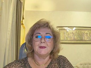KarinkaSweet Porn Show