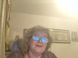 KarinkaSweet Porn Show