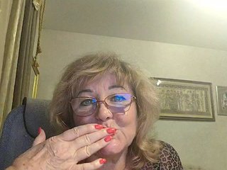 KarinkaSweet Porn Show