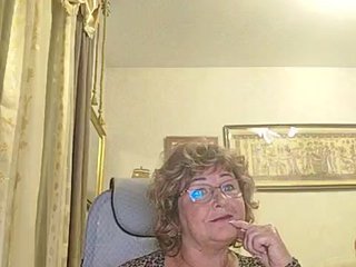 KarinkaSweet Porn Show