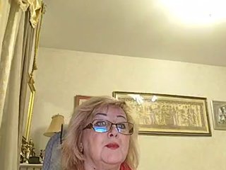 KarinkaSweet Porn Show